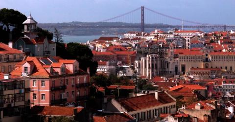 Stadt am Meer in Portugal