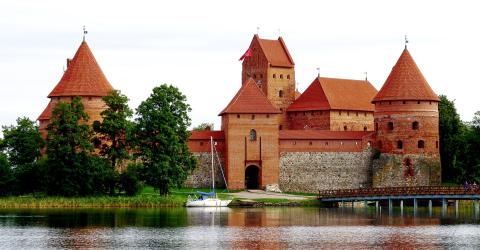 Blick auf Schloss Trakai in Litauen