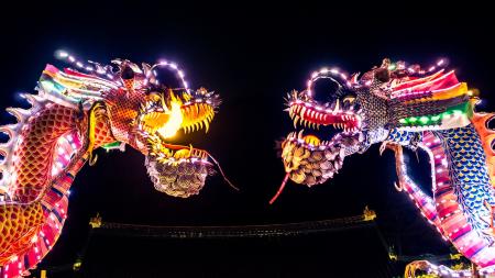 leuchtende Drachen in China