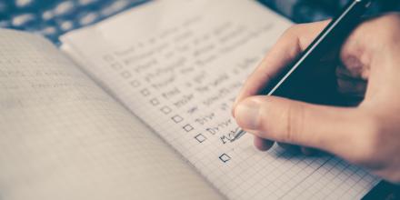 Schreibheft mit Checkliste