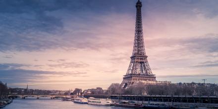 Schüleraustausch in Frankreich: Eiffelturm in Paris